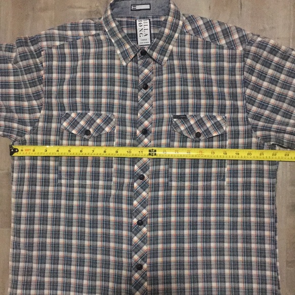 Billabong | Short Sleeve Button Down | Casual - Picture 6 of 8